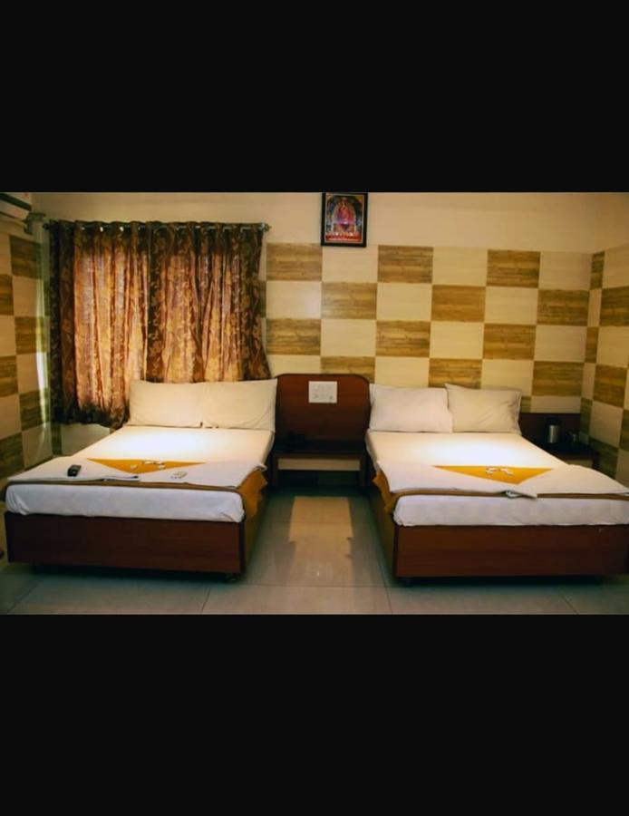 Hotel Apple Sai Residency Shirdi Eksteriør billede